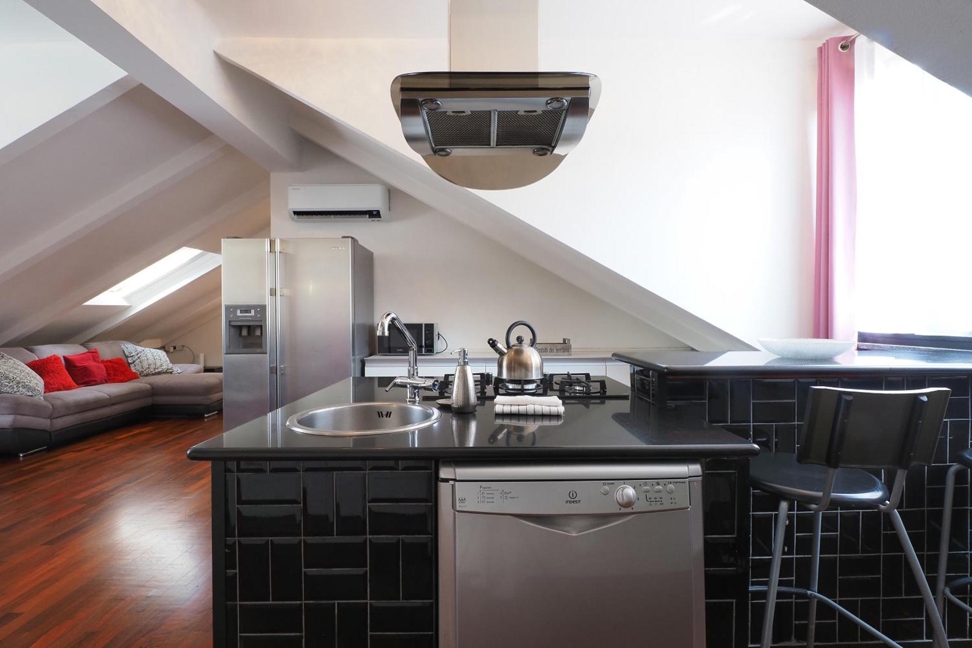 Appartamento Primopiano - Savona 1 Milano Esterno foto