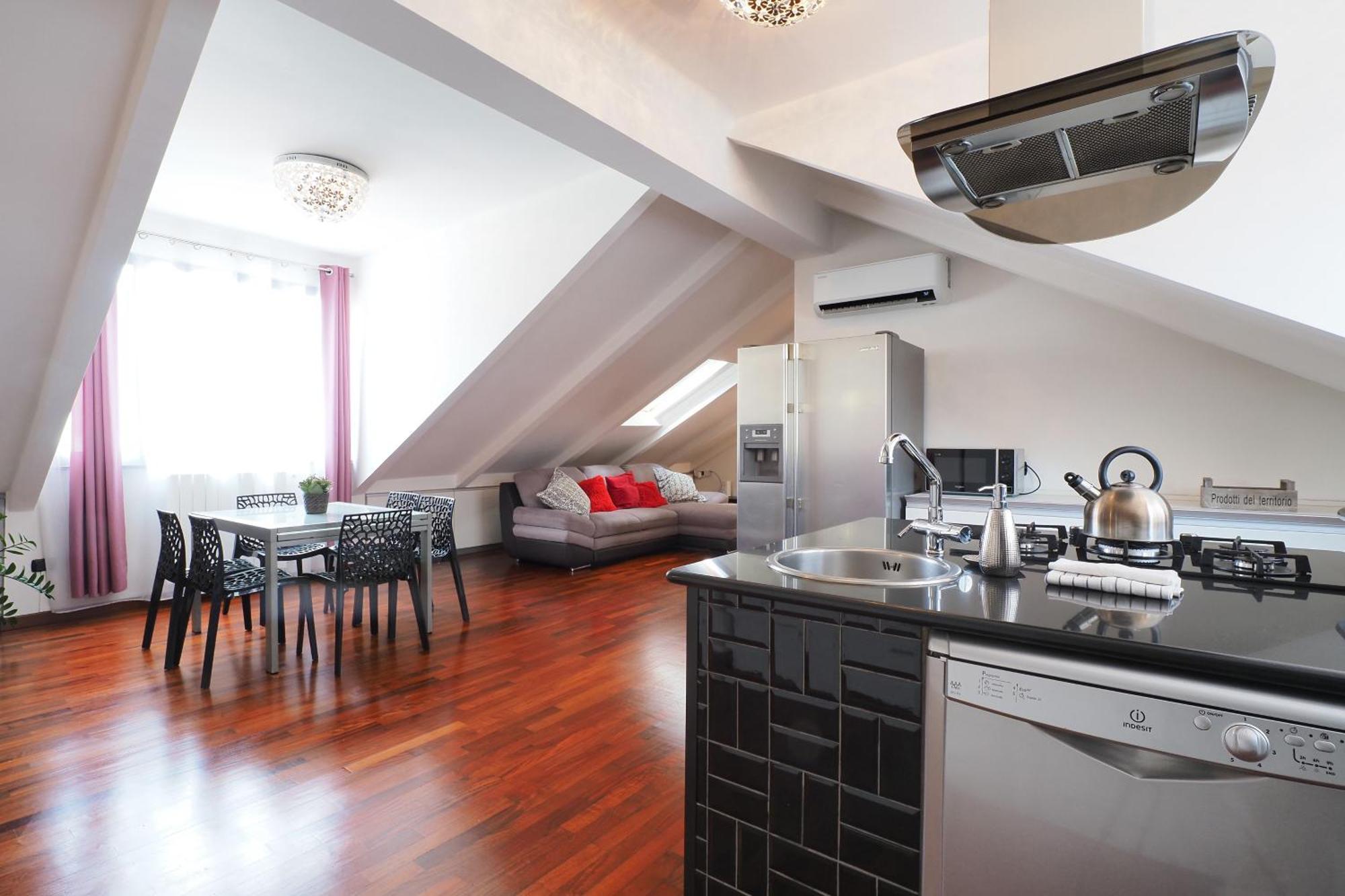Appartamento Primopiano - Savona 1 Milano Esterno foto