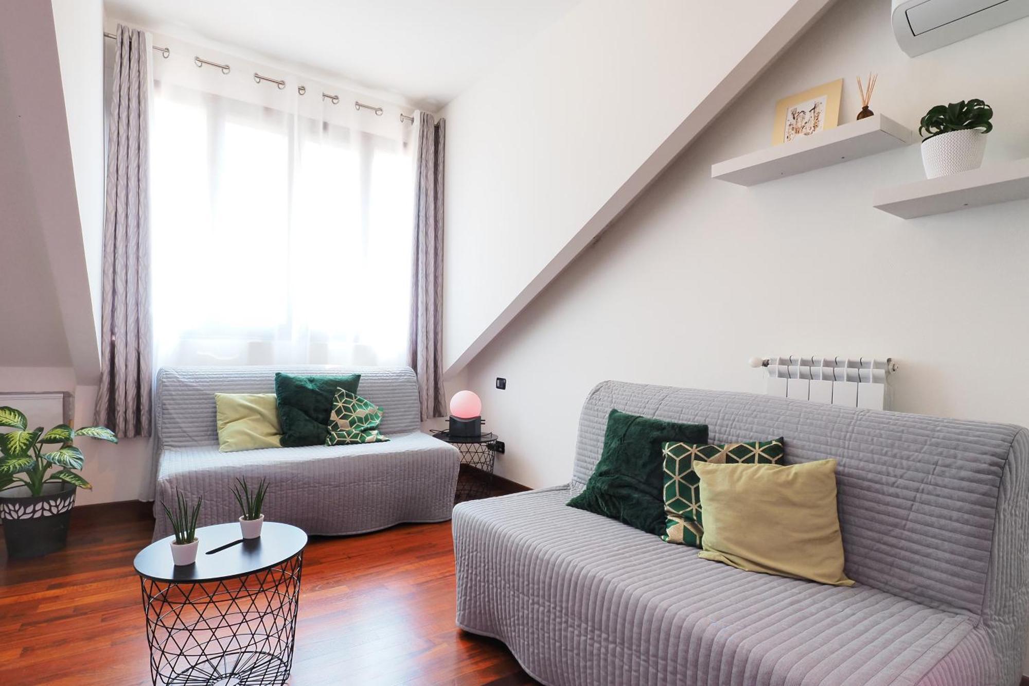 Appartamento Primopiano - Savona 1 Milano Esterno foto